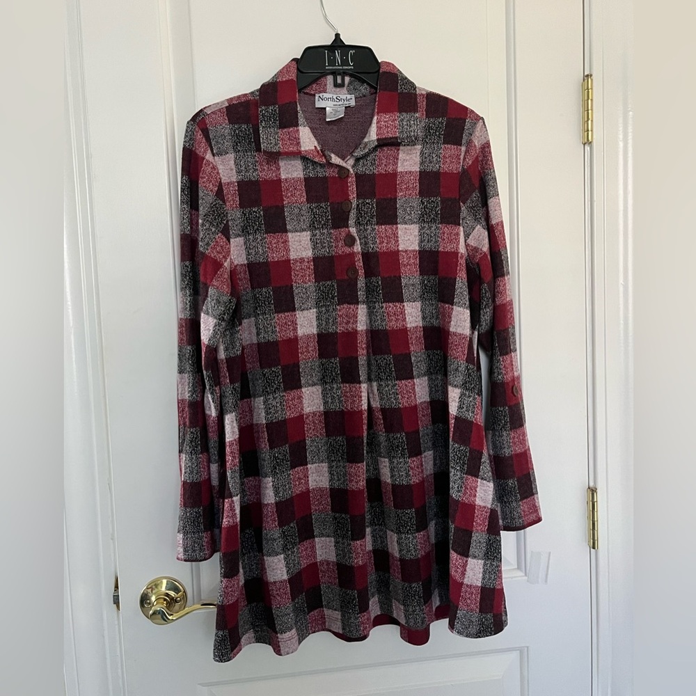 NorthStyle Red and Black Plaid Tunic Shirt size L